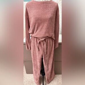 Women's DANSKIN Matching 2PC Chenille Knit Wide Leg Lounge Set Dusty Pink L